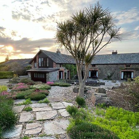 Downe Cottages Hartland Esterno foto
