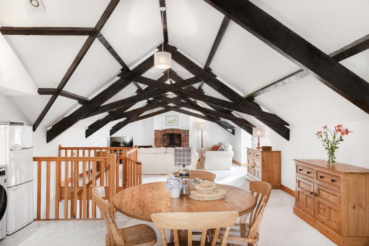 Downe Cottages Hartland Esterno foto