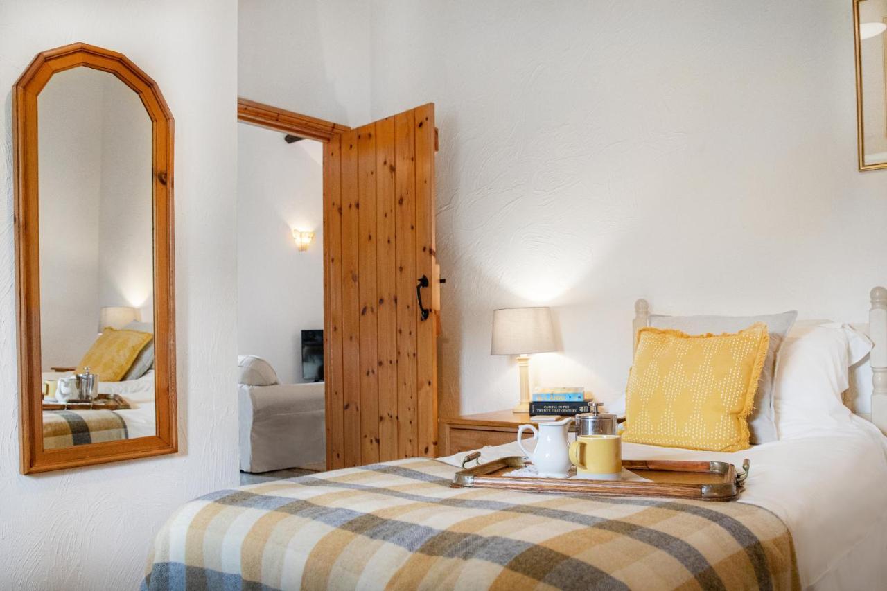 Downe Cottages Hartland Esterno foto