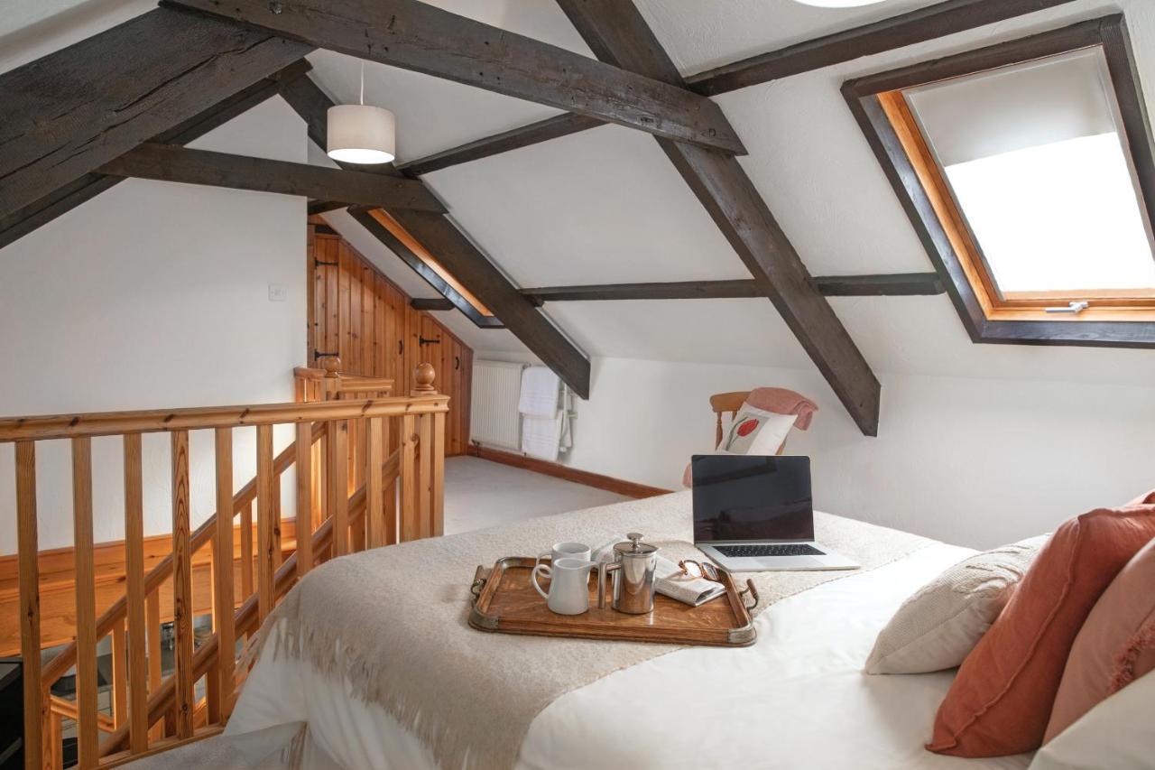 Downe Cottages Hartland Esterno foto